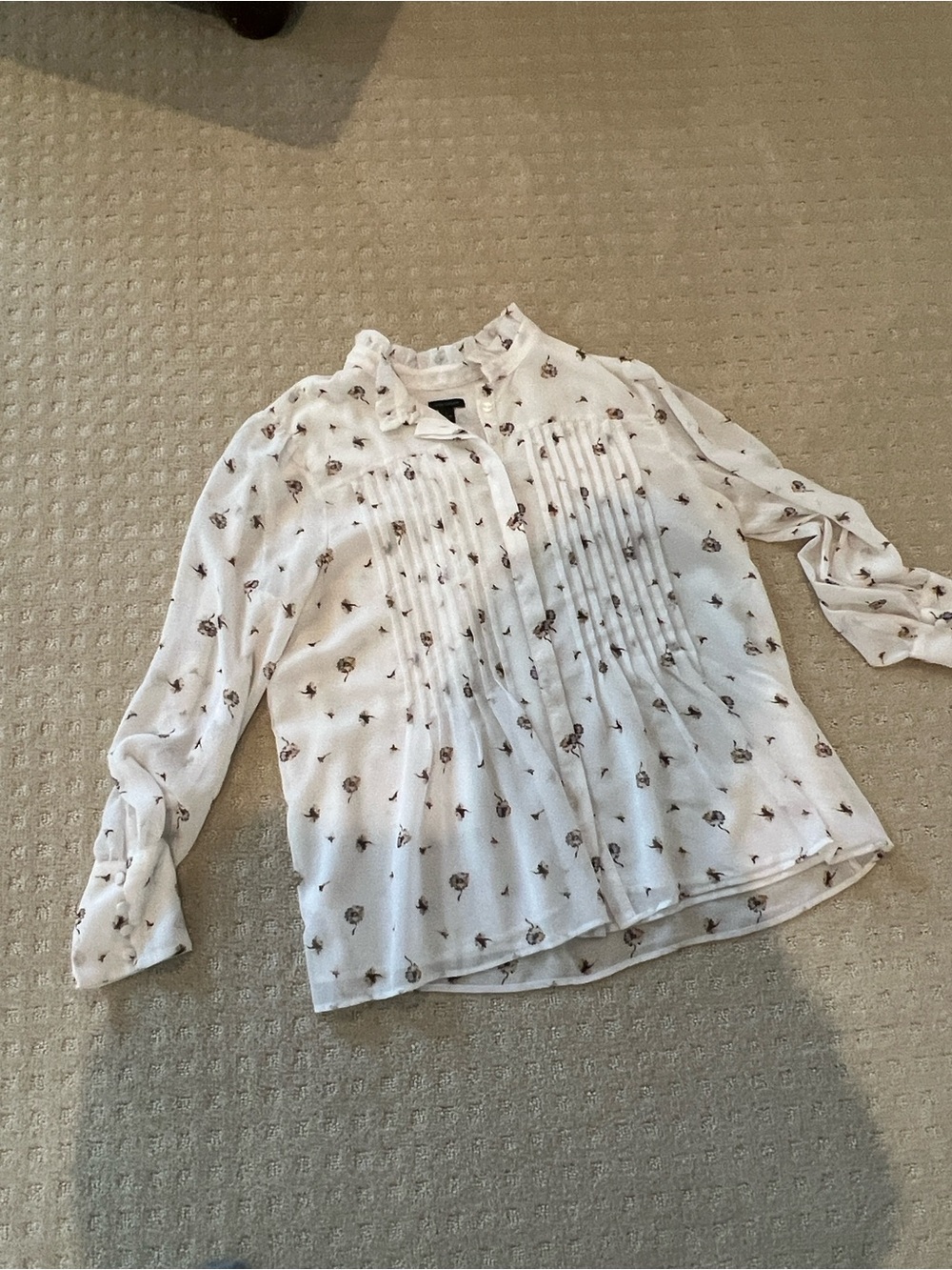 Ann Taylor White Floral Pintuck Blouse with Brown Print